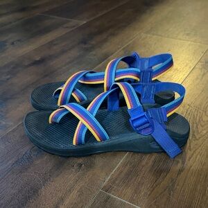 Chaco Sandals Women’s Sz 10 Blue Rainbow 🌈 Strap Hiking Outdoor Sport Shoes